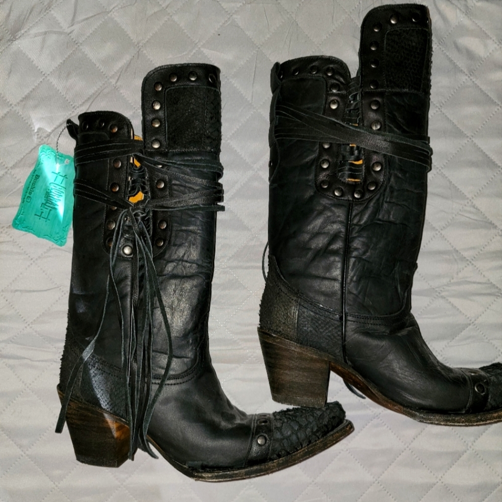 Womens cowgirl boots